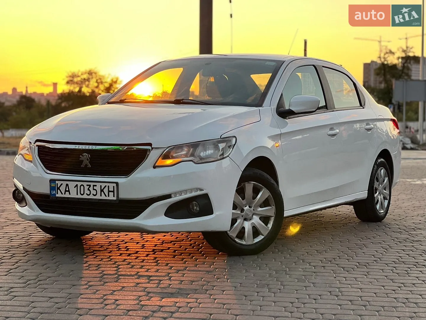 2018 Peugeot 301 - фото 1