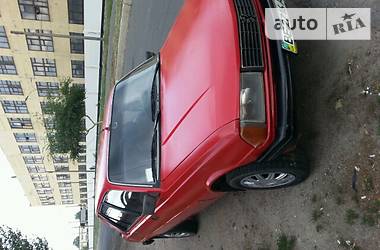 Седан Peugeot 305 1986 в Каховке