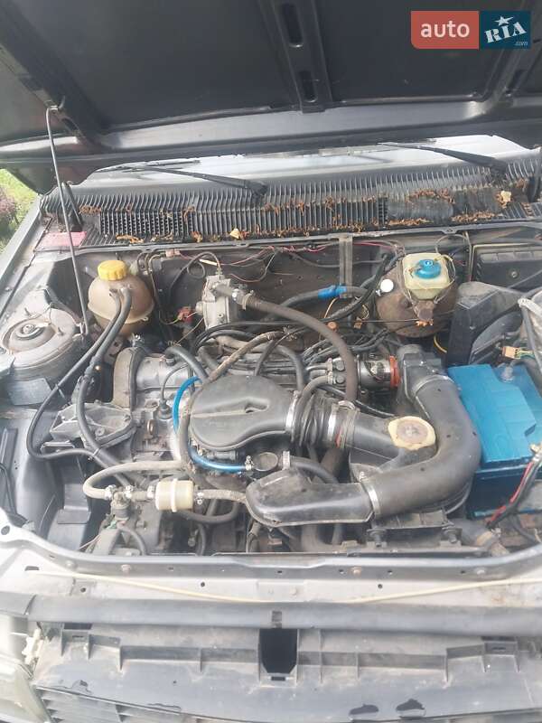 Седан Peugeot 305 1987 в Чернігові фото 10 Седан Peugeot 305 1987 в Чернігові