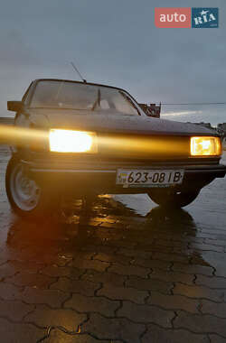 Універсал Peugeot 305 1987 в  Універсал Peugeot 305 1987 в