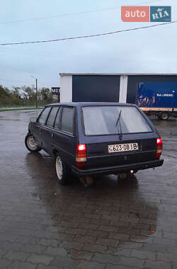 Універсал Peugeot 305 1987 в  фото 6 Універсал Peugeot 305 1987 в