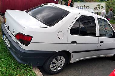 Седан Peugeot 306 1995 в Киеве