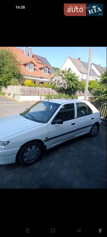 Хетчбек Peugeot 306 1998 в Рівному