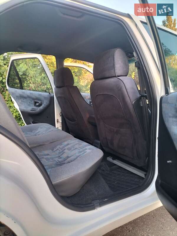 Хетчбек Peugeot 306 1998 в Рівному