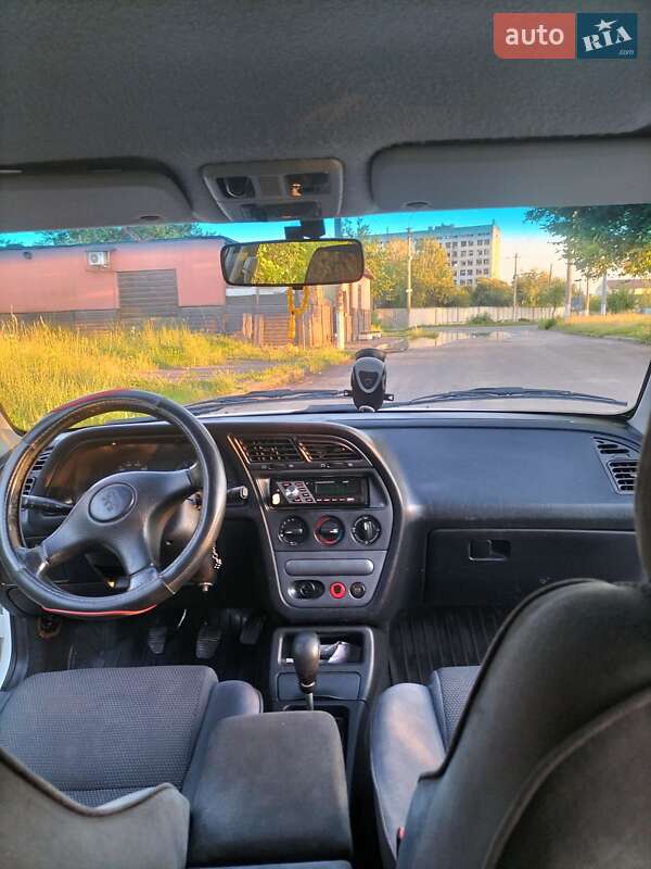 Хетчбек Peugeot 306 1998 в Рівному