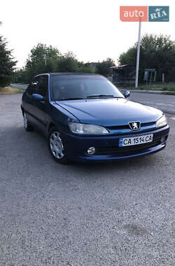 Седан Peugeot 306 1997 в 