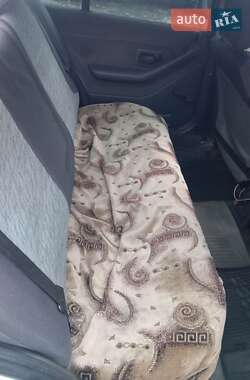 Седан Peugeot 306 1995 в  фото 2 Седан Peugeot 306 1995 в