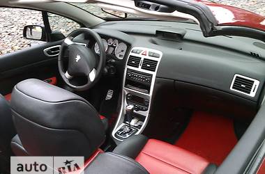 Кабриолет Peugeot 307 2004 в 