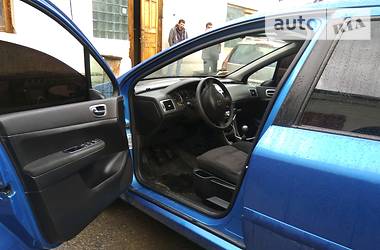 Универсал Peugeot 307 2002 в Сколе