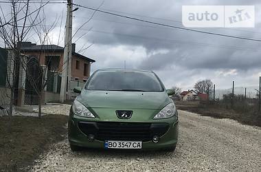 Хетчбек Peugeot 307 2006 в 