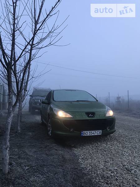 Хетчбек Peugeot 307 2006 в 