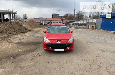 Универсал Peugeot 307 2005 в 