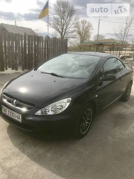 Кабриолет Peugeot 307 2005 в Никополе