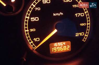 Універсал Peugeot 307 2002 в Чернівцях