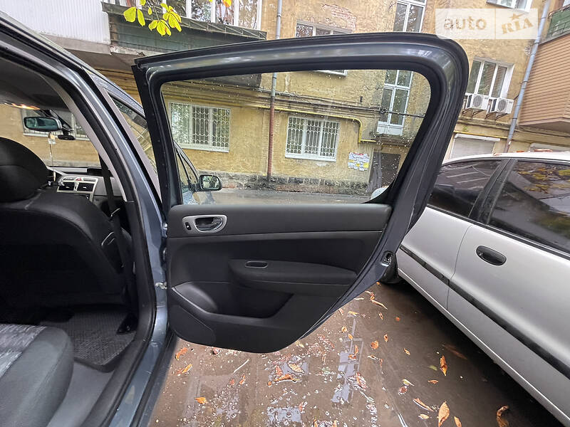 Хетчбек Peugeot 307 2005 в Умані