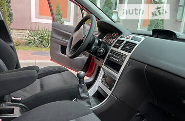 Универсал Peugeot 307 2006 в 