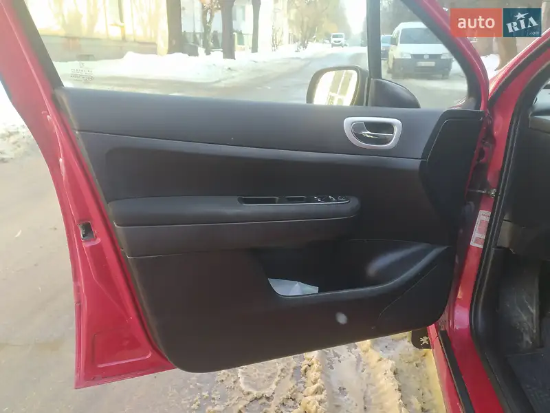 Peugeot 307 2007 VIN VF33ENFUC84873422 фото оголошення 14 з 60
