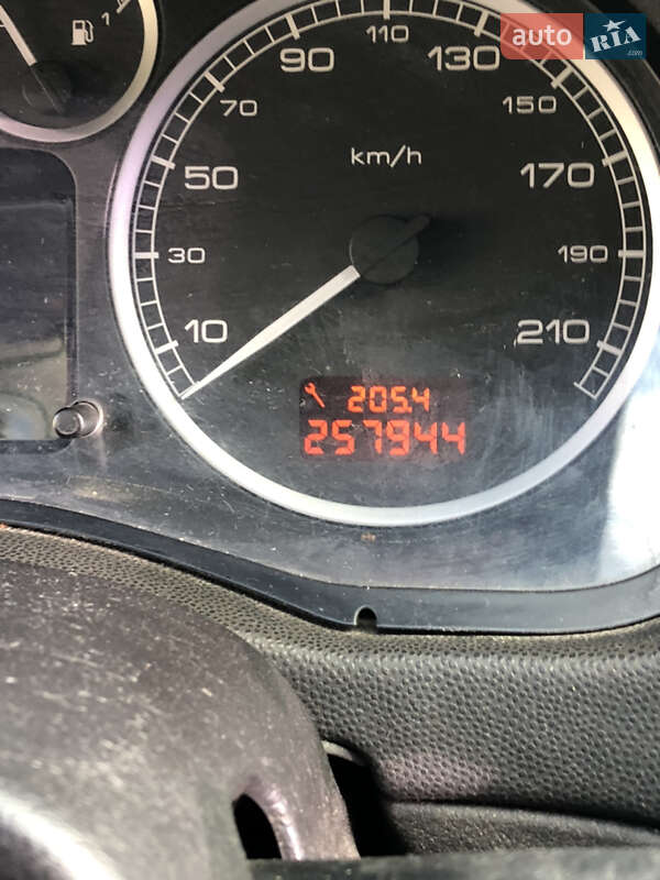 Купе Peugeot 307 2004 в Вінниці