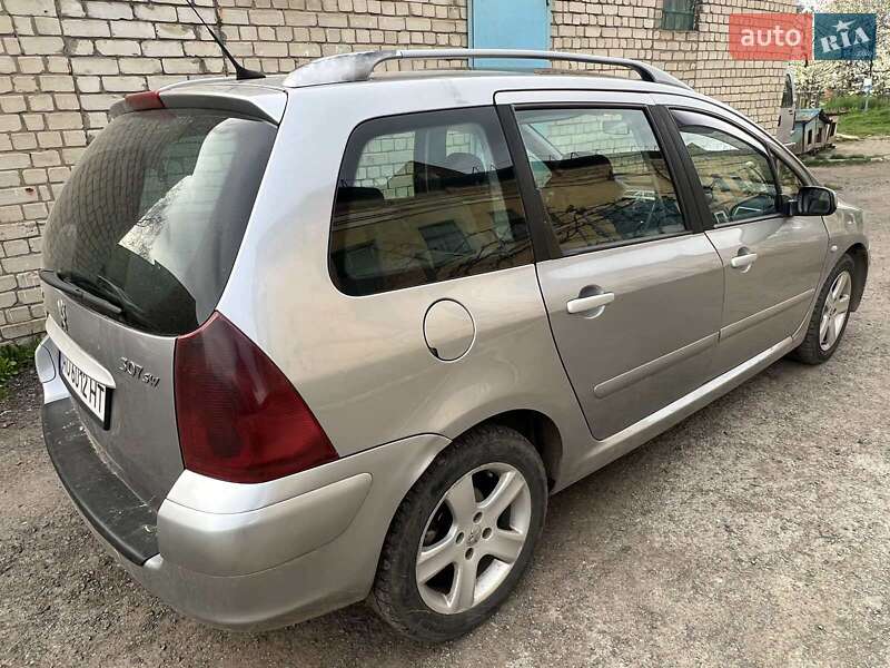 Универсал Peugeot 307 2003 в Ужгороде