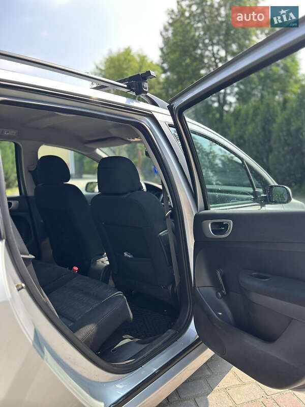 Універсал Peugeot 307 2004 в Самборі