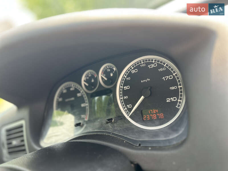 Універсал Peugeot 307 2004 в Самборі