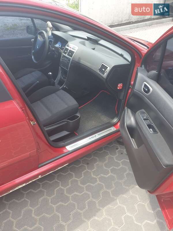 Седан Peugeot 307 2004 в Києві фото 6 Седан Peugeot 307 2004 в Києві