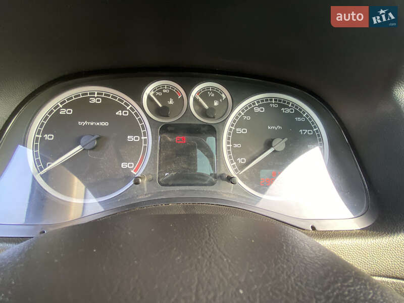 Універсал Peugeot 307 2003 в Горохові