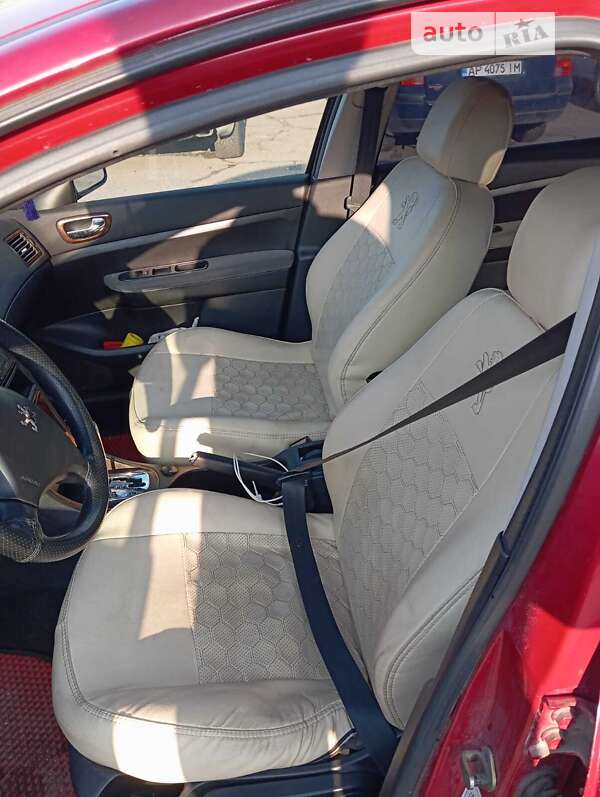 Хэтчбек Peugeot 307 2004 в Запорожье