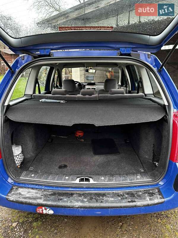 Універсал Peugeot 307 2004 в Стрию