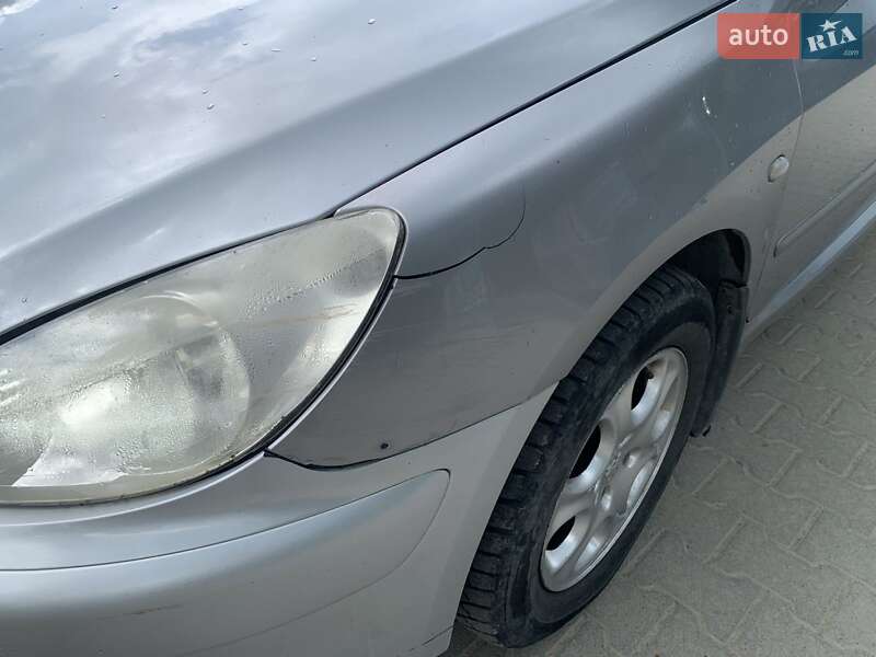 Хетчбек Peugeot 307 2003 в Тячеві