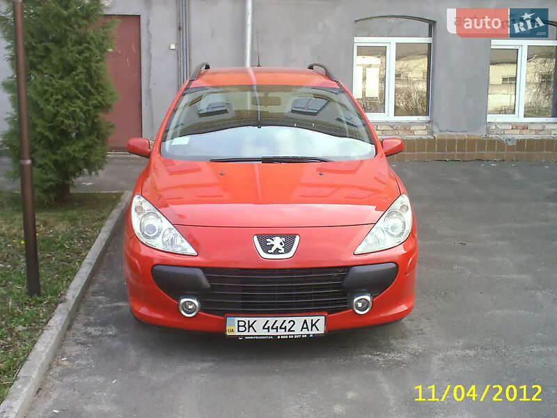 Універсал Peugeot 307 2005 в Рівному
