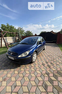 Хетчбек Peugeot 307 2003 в Рівному