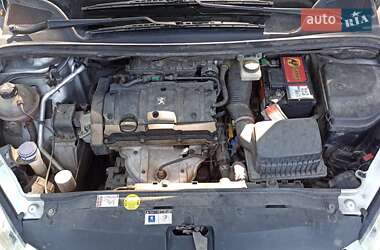 Універсал Peugeot 307 2004 в 
