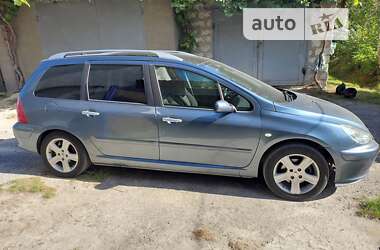 Универсал Peugeot 307 2004 в Полонном