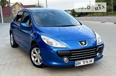 Хэтчбек Peugeot 307 2007 в Ровно