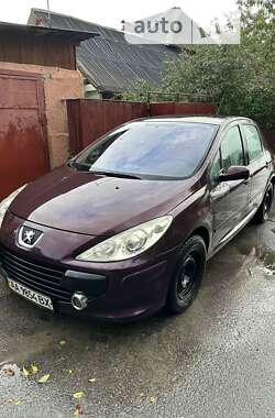 Хэтчбек Peugeot 307 2006 в Киеве