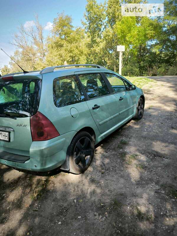 Універсал Peugeot 307 2002 в Береговому