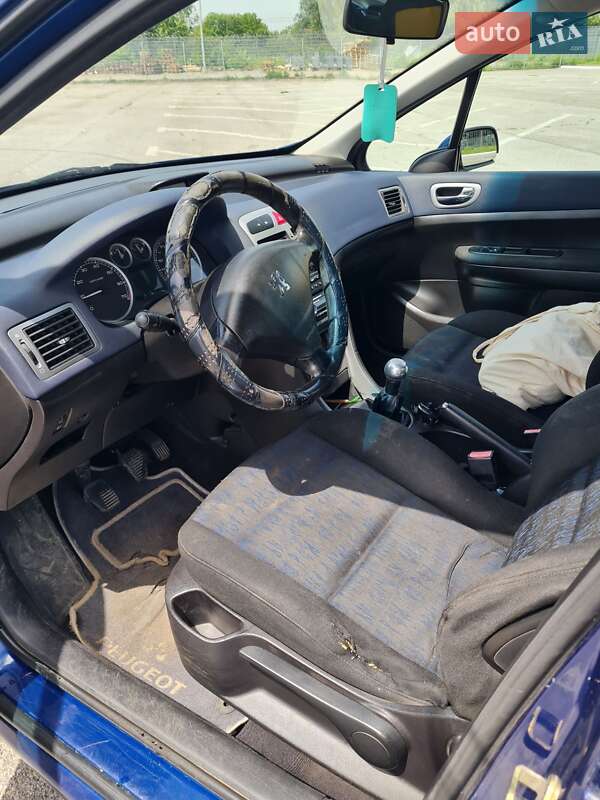 Хетчбек Peugeot 307 2003 в Чернівцях фото 12 Хетчбек Peugeot 307 2003 в Чернівцях