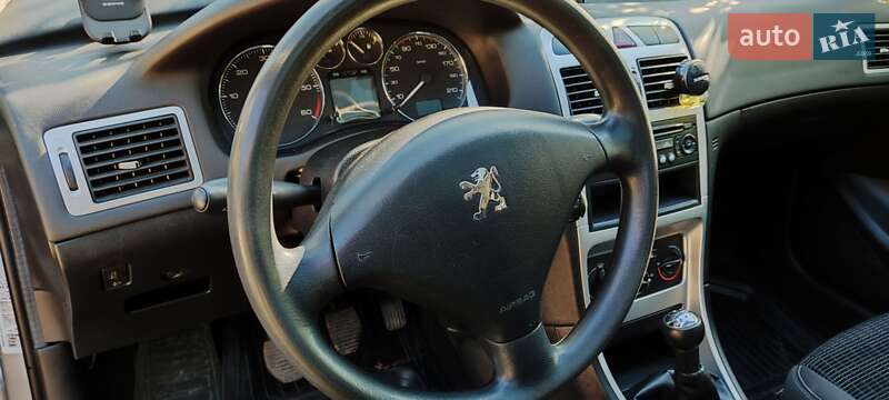 Универсал Peugeot 307 2007 в Золочеве
