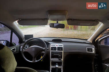 Хэтчбек Peugeot 307 2006 в Ивано-Франковске