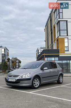 Хэтчбек Peugeot 307 2004 в Луцке