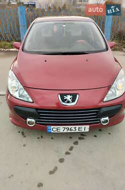 Хетчбек Peugeot 307 2006 в Чернівцях