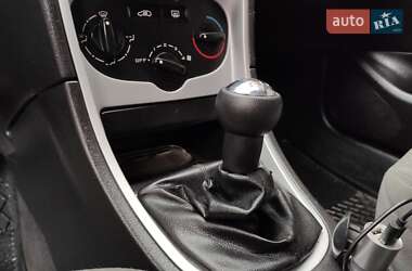Хетчбек Peugeot 307 2002 в 