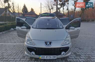 Универсал Peugeot 307 2006 в 