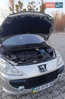 Универсал Peugeot 307 2006 в 