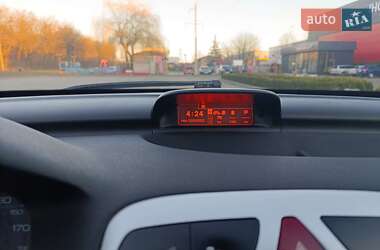 Универсал Peugeot 307 2006 в 