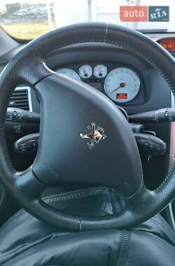 Хэтчбек Peugeot 307 2007 в 