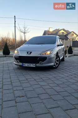 Седан Peugeot 307 2008 в Трускавце