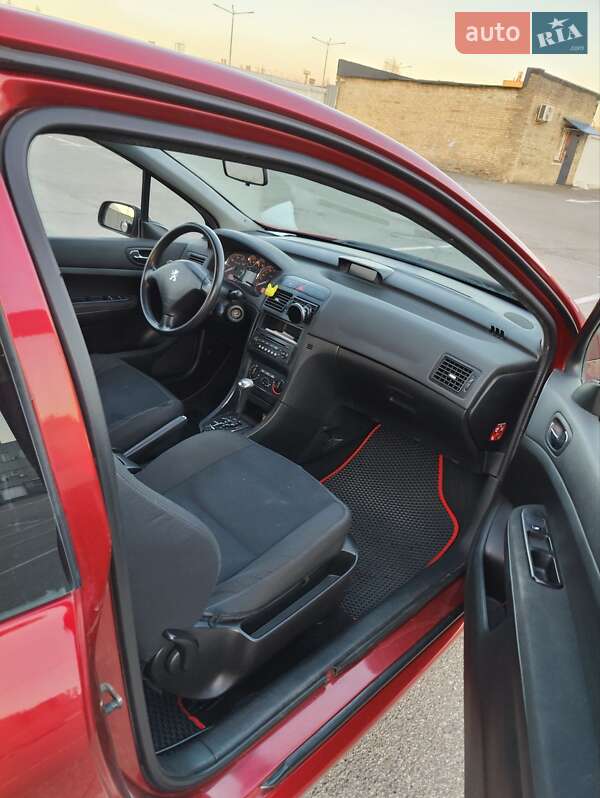 Хэтчбек Peugeot 307 2006 в Киеве