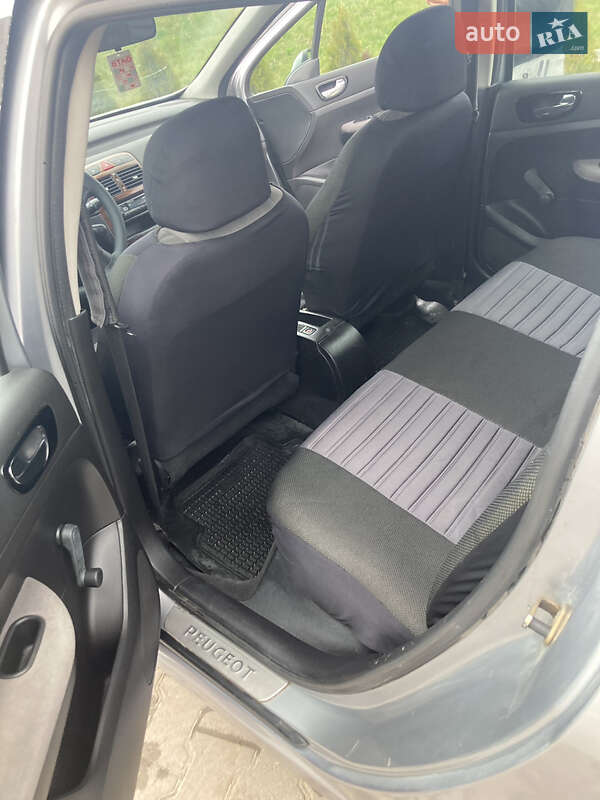 Хетчбек Peugeot 307 2002 в Львові